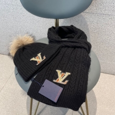 Louis Vuitton Caps Scarfs